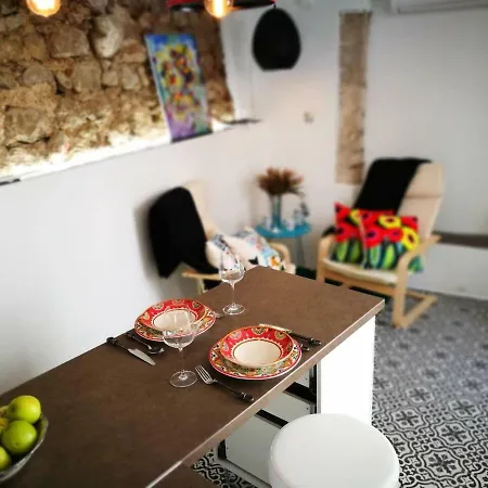 Cres Studio Till Apartment شقة *