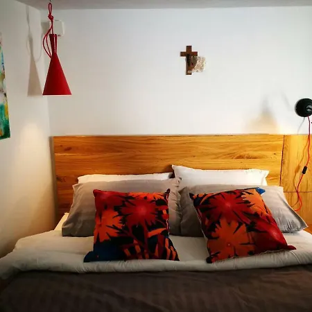 Lägenhet Cres Studio Till Apartment Cres