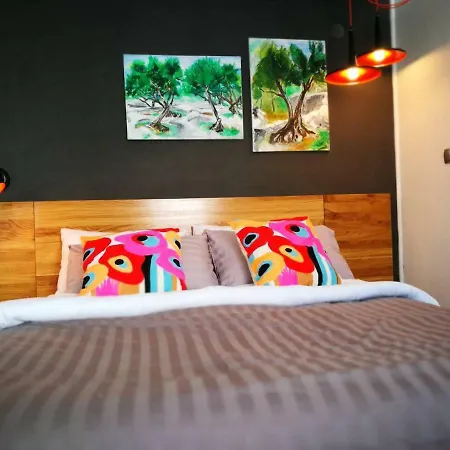 Cres Studio Till Apartment Cres