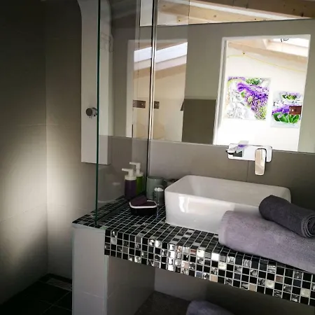 Lägenhet Cres Studio Till Apartment Cres