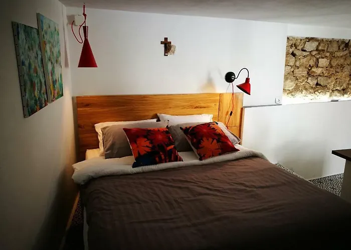 Cres Studio Till Apartment アパート