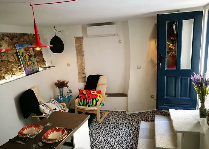 Cres Studio Till Apartment アパート