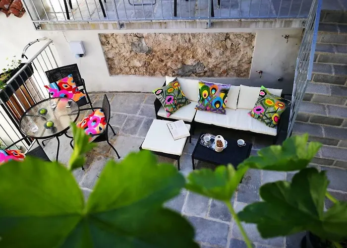 Cres Studio Till Apartment アパート