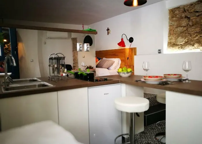 アパート Cres Studio Till Apartment ツレス